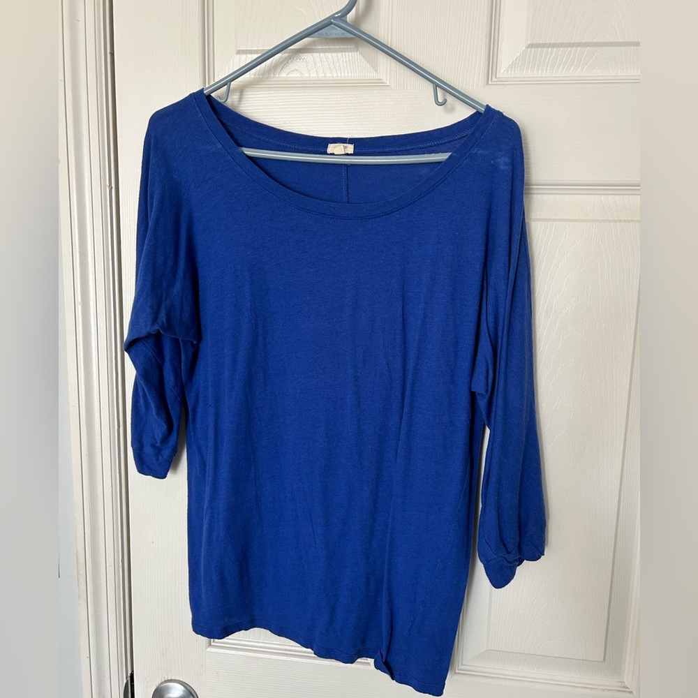 2/$15 j. Crew basic 3/4 length sleeve royal blue wide boat neck basic top light